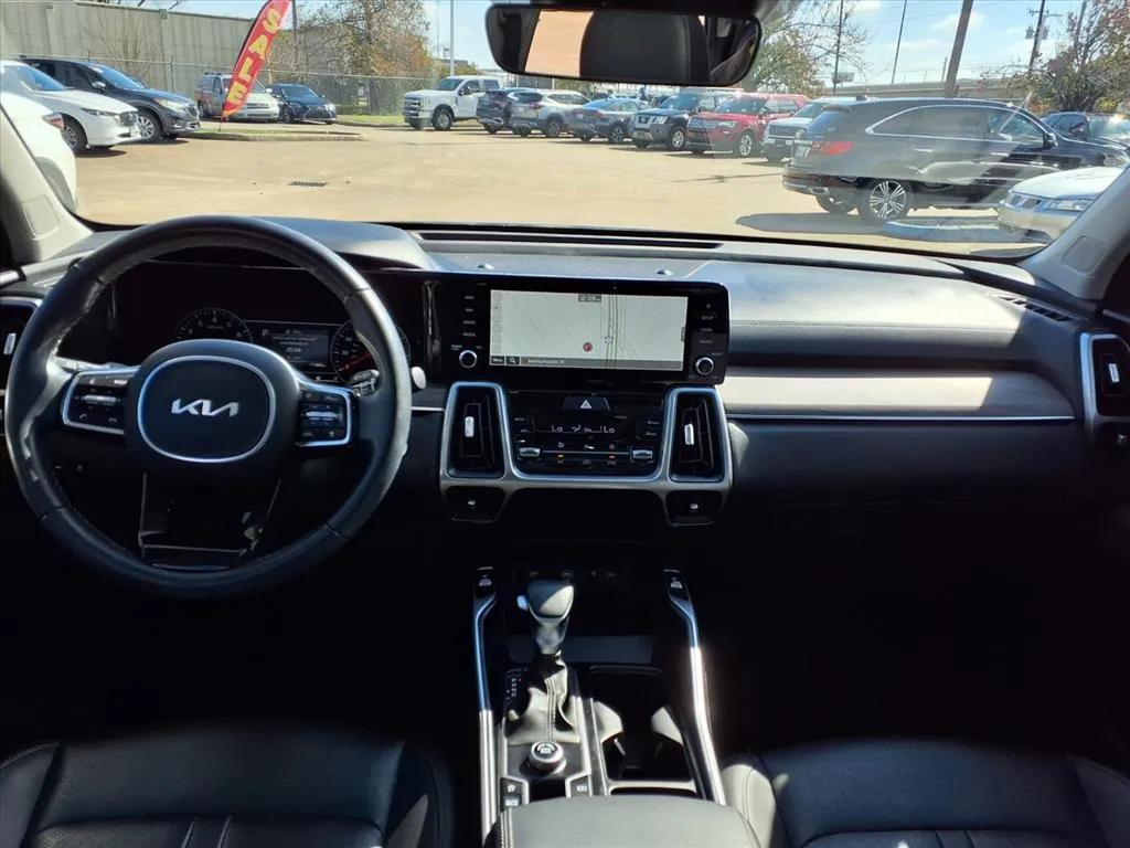 used 2023 Kia Sorento car, priced at $29,900