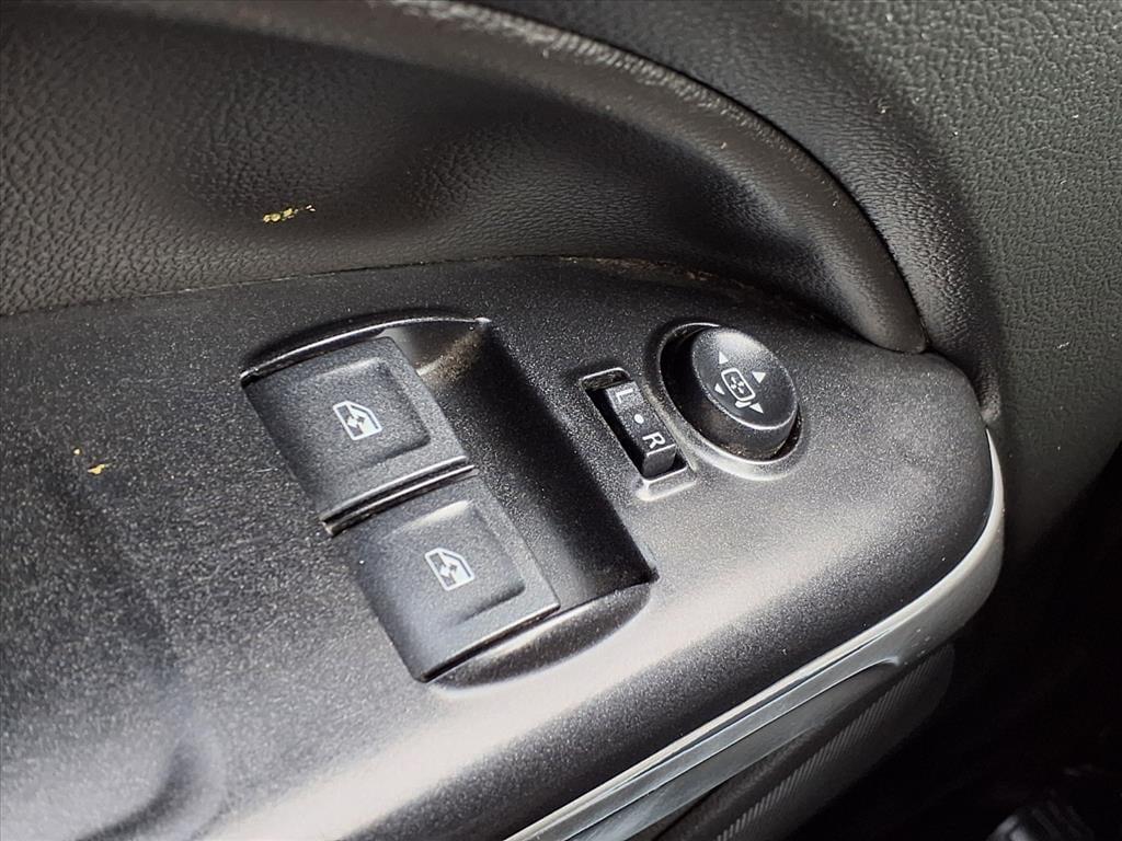 used 2022 Chevrolet Colorado car, priced at $18,100