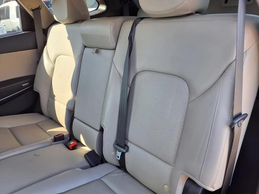 used 2017 Hyundai Santa Fe car, priced at $9,700