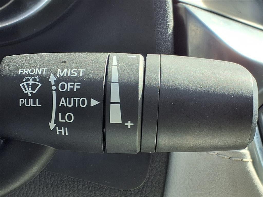 used 2016 Mazda Mazda6 car, priced at $10,900