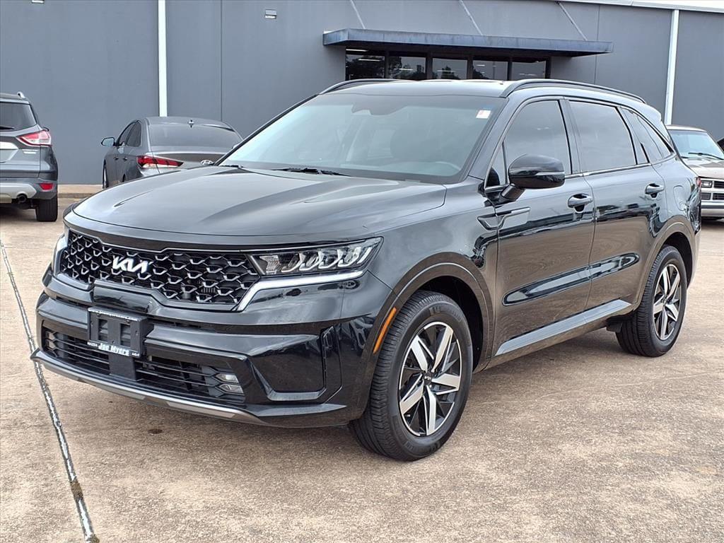 used 2022 Kia Sorento car, priced at $23,400