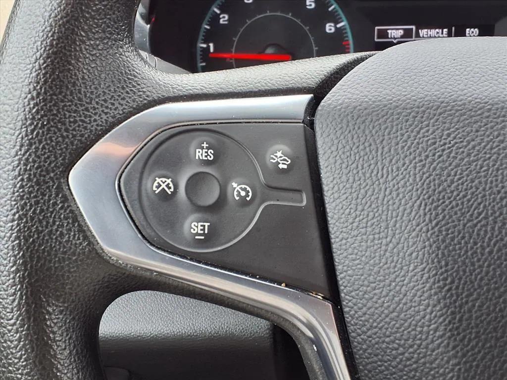 used 2023 Chevrolet Traverse car, priced at $23,500