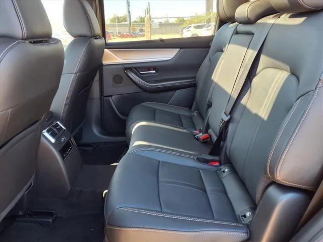 new 2025 Mazda CX-70 PHEV car, priced at $54,207