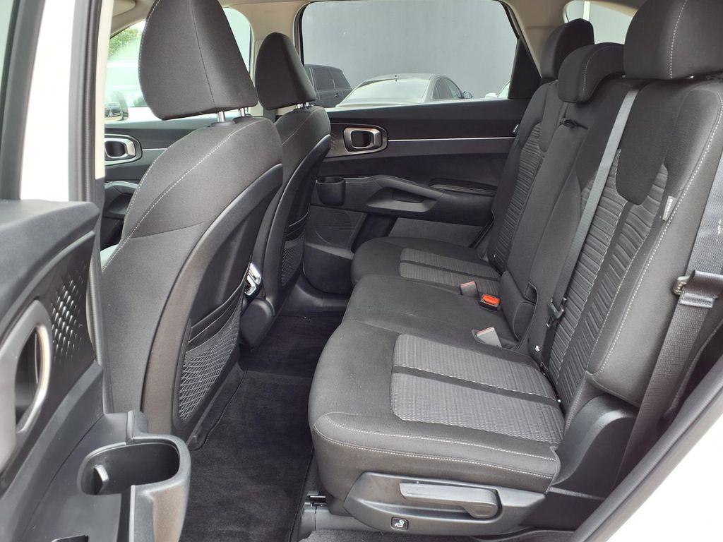 used 2026 Kia Sorento car, priced at $32,900