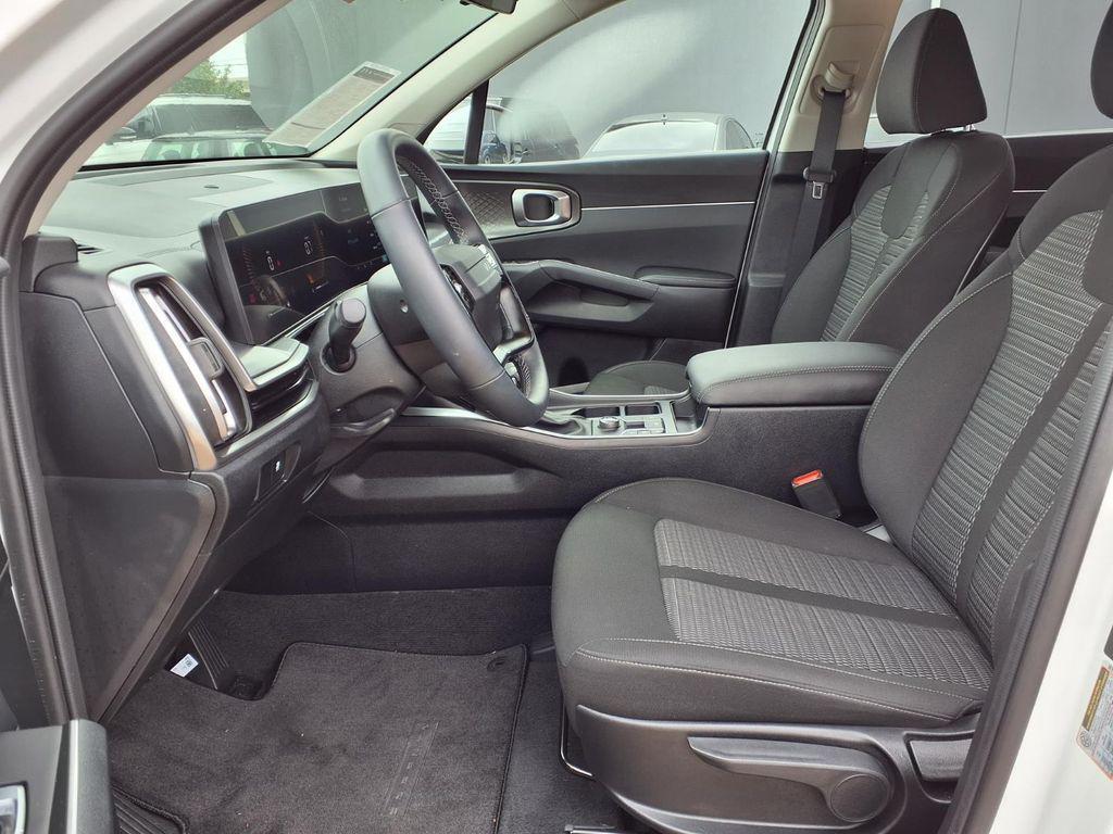 used 2026 Kia Sorento car, priced at $32,900