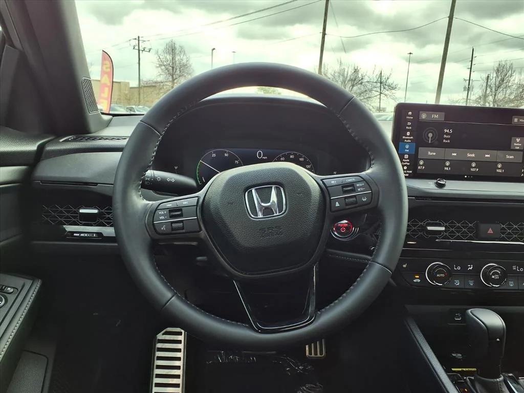 used 2025 Honda Accord Hybrid car, priced at $29,900