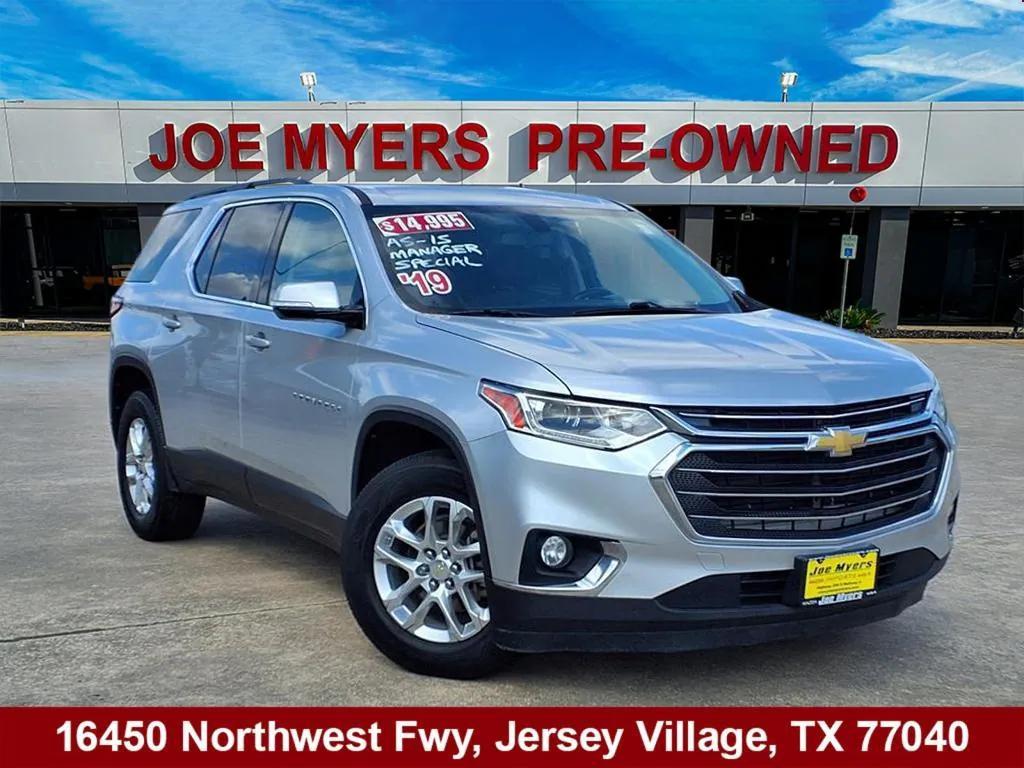 used 2019 Chevrolet Traverse car, priced at $11,500