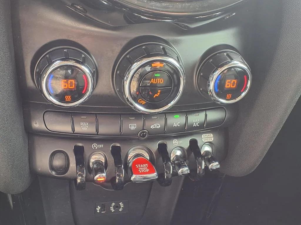 used 2018 MINI Hardtop car, priced at $12,900