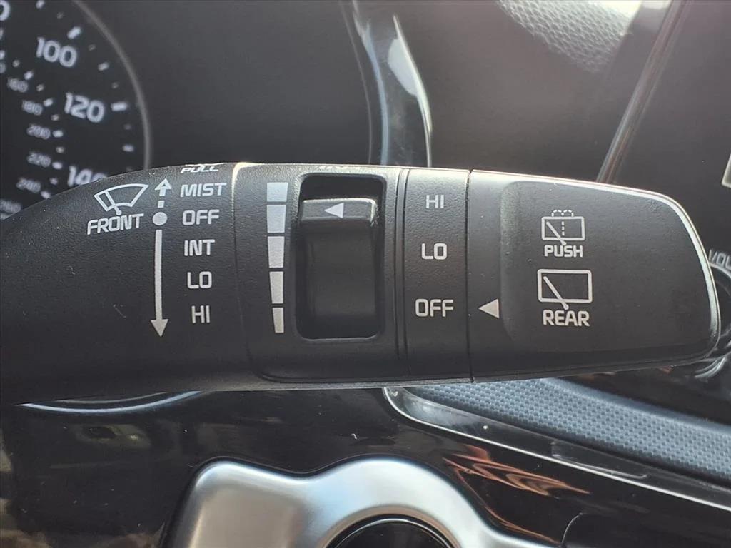 used 2023 Kia Seltos car, priced at $18,600