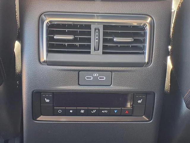 new 2026 Mazda CX-70 car, priced at $42,964