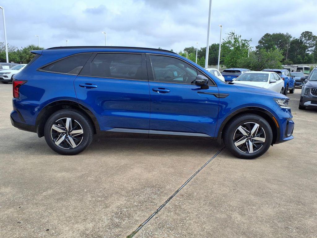 used 2022 Kia Sorento car, priced at $23,600