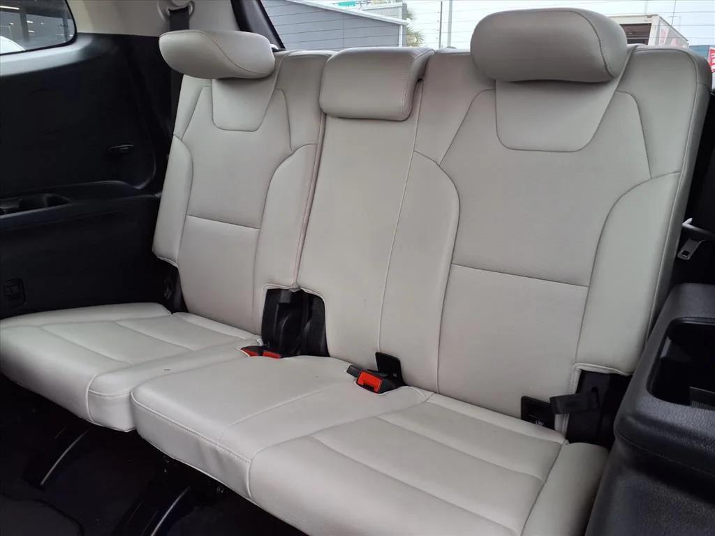 used 2022 Kia Telluride car, priced at $25,800