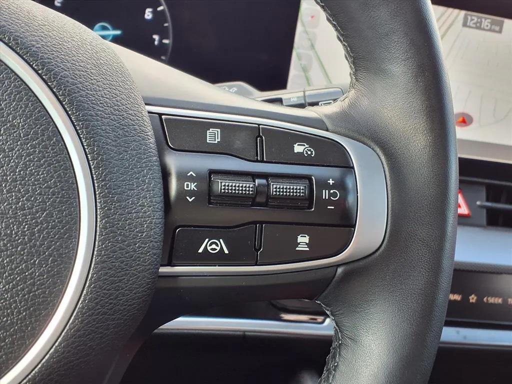 used 2025 Kia Sportage car, priced at $33,800