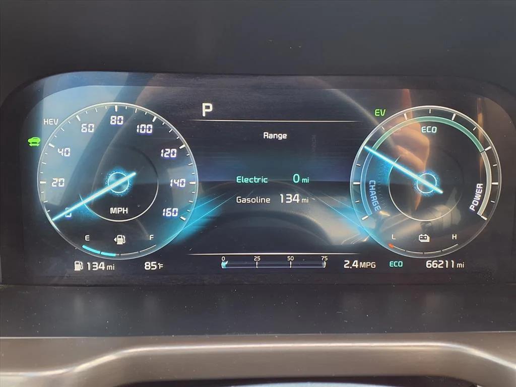 used 2022 Kia Sorento Plug-In Hybrid car, priced at $23,900