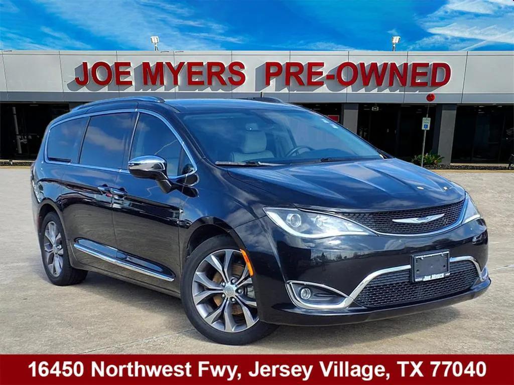used 2020 Chrysler Pacifica car, priced at $16,500