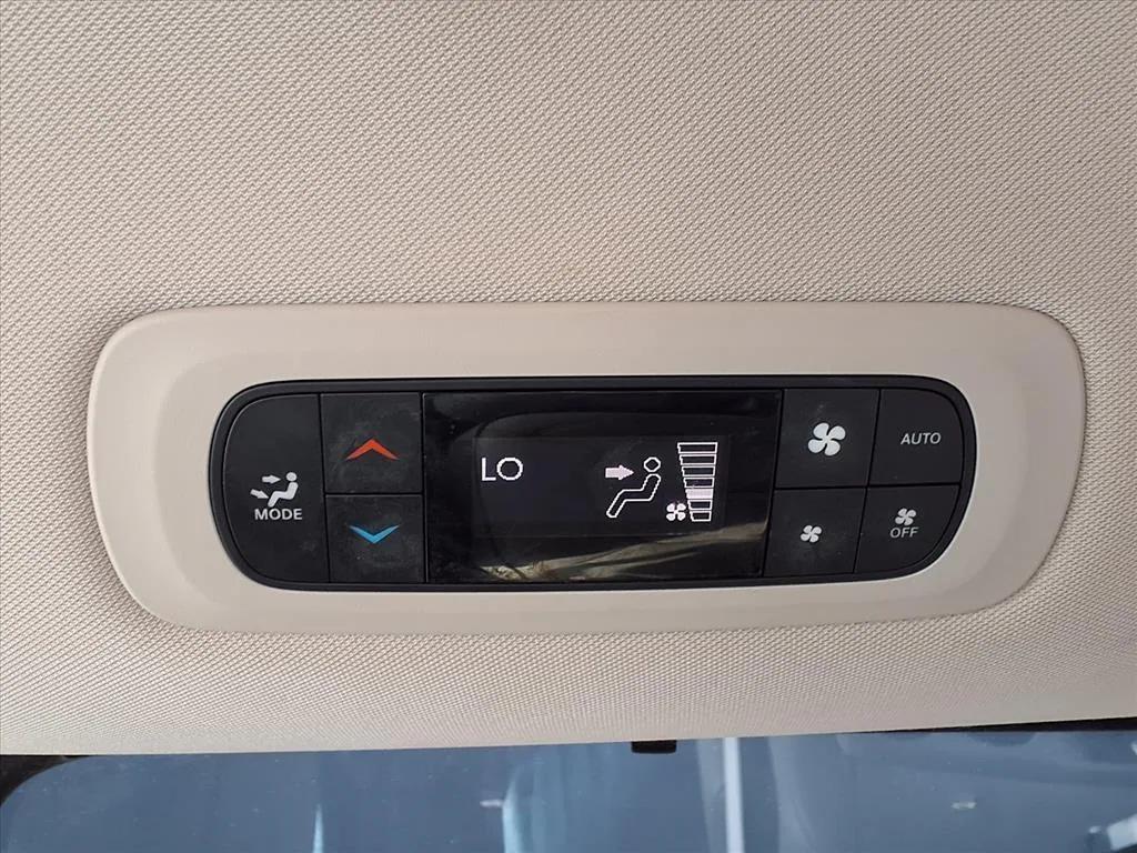 used 2020 Chrysler Pacifica car, priced at $16,500