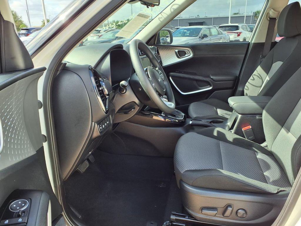 used 2025 Kia Soul car, priced at $21,900