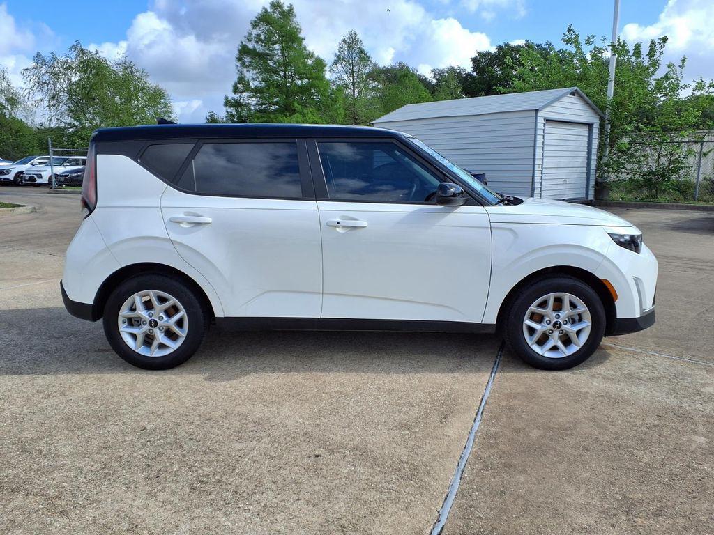 used 2025 Kia Soul car, priced at $21,900
