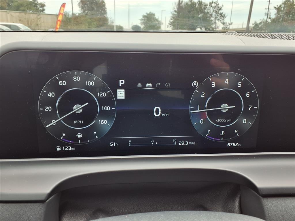 used 2025 Kia Seltos car, priced at $26,400