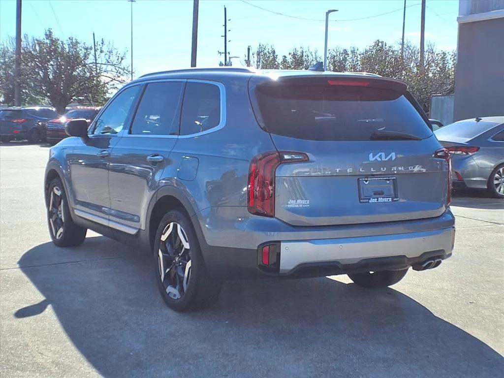 used 2023 Kia Telluride car, priced at $29,600