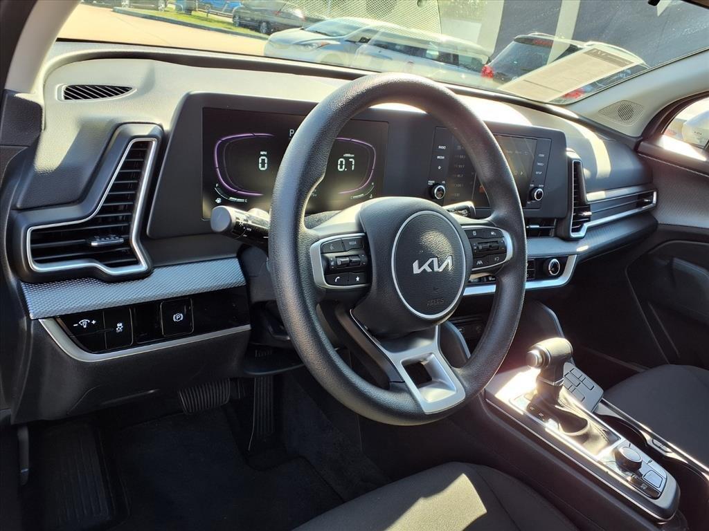 used 2025 Kia Sportage car, priced at $27,300