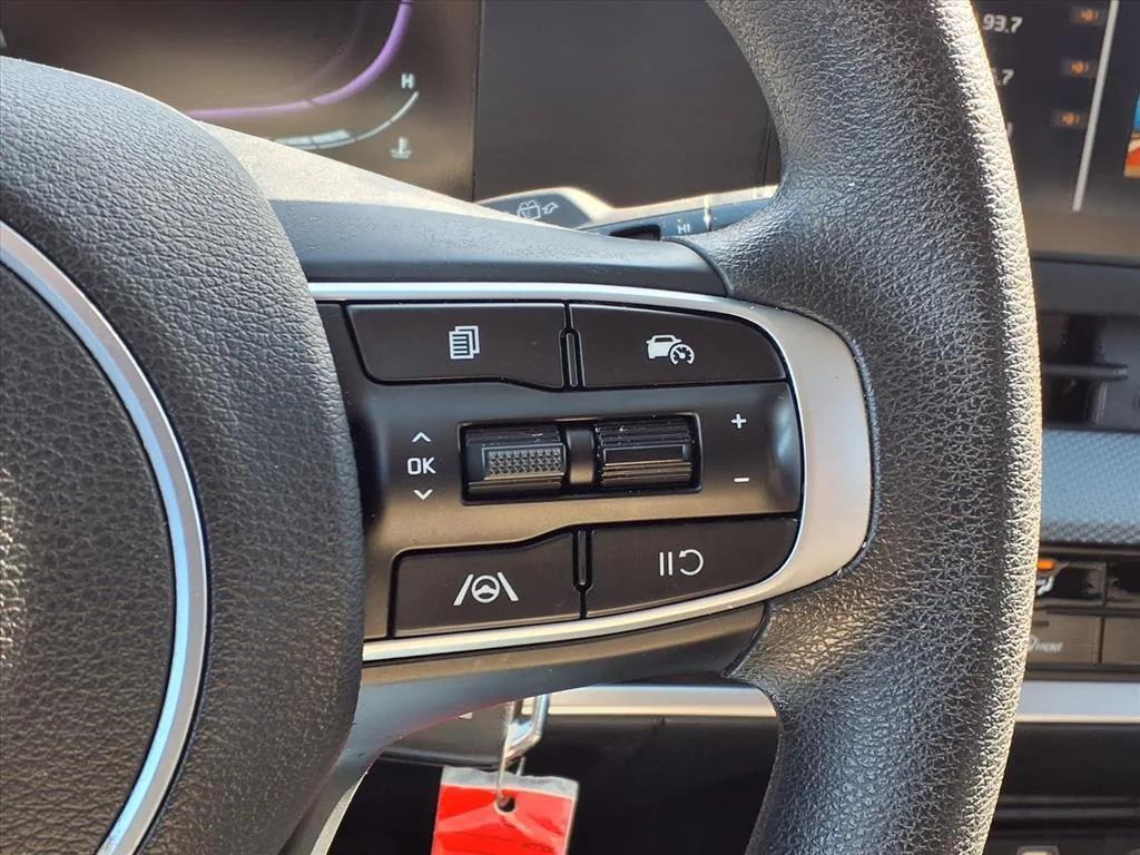 used 2025 Kia Sportage car, priced at $27,300