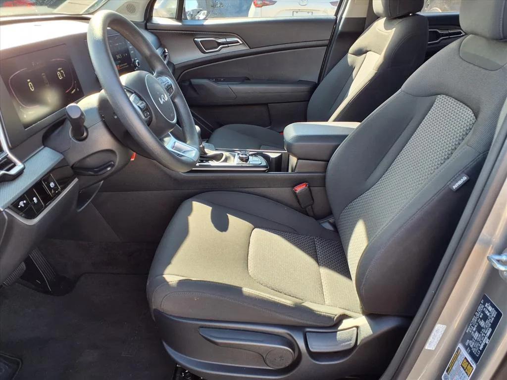used 2025 Kia Sportage car, priced at $27,300