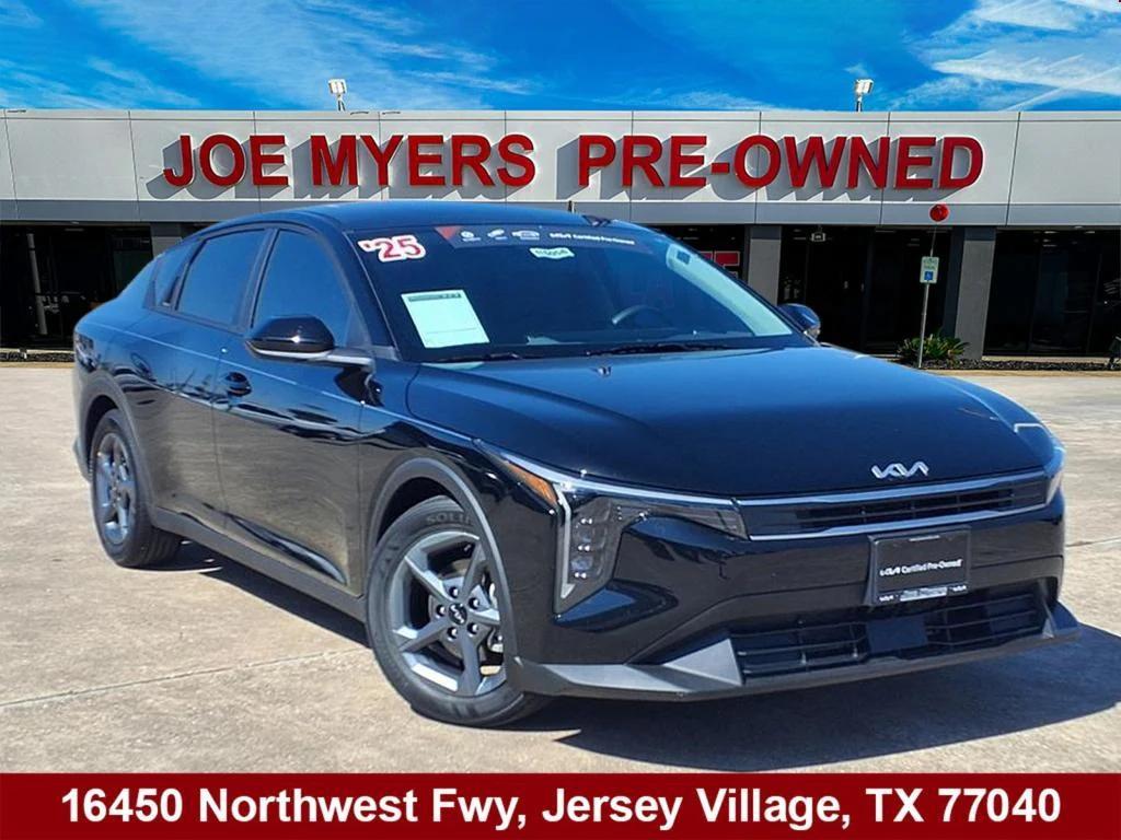 used 2025 Kia K4 car, priced at $22,900