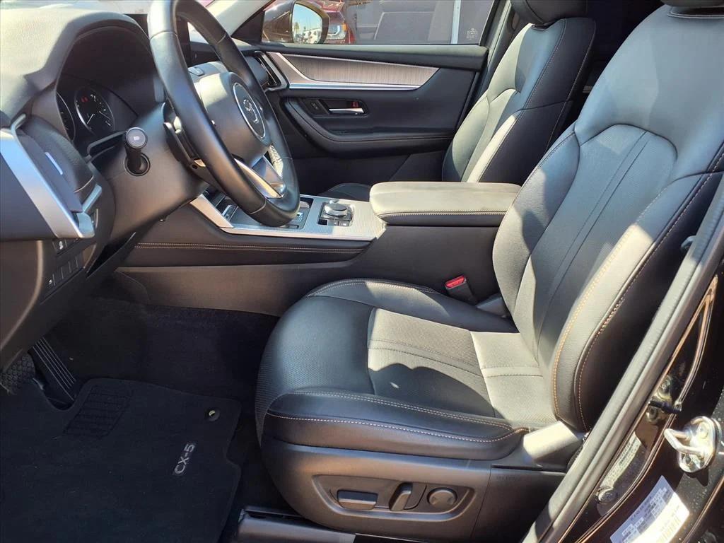 used 2025 Mazda CX-90 car, priced at $32,900