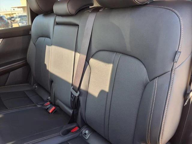 new 2026 Mazda CX-70 car, priced at $43,588