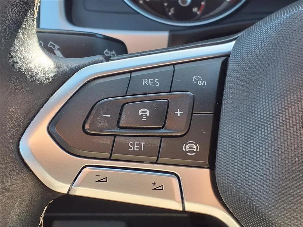 used 2021 Volkswagen Atlas Cross Sport car, priced at $23,900