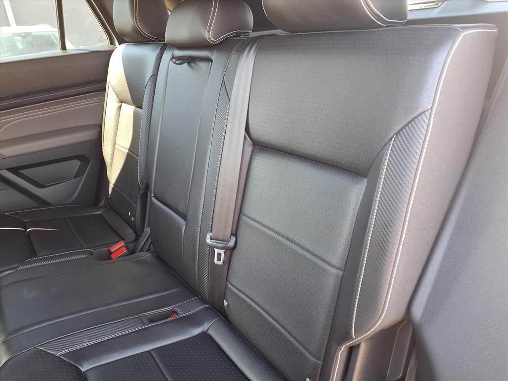 used 2021 Volkswagen Atlas Cross Sport car, priced at $23,900