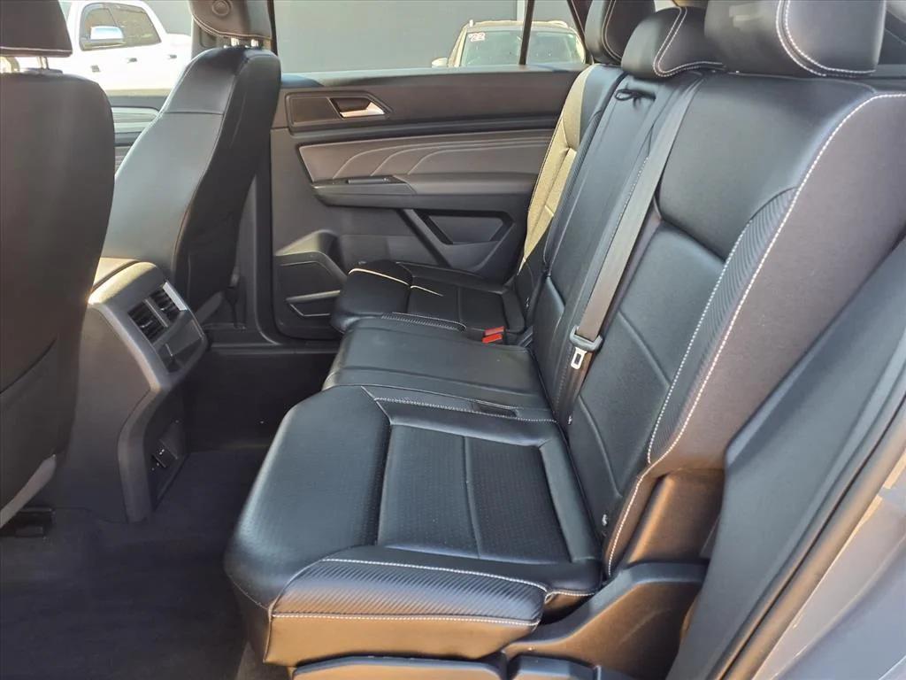 used 2021 Volkswagen Atlas Cross Sport car, priced at $23,900