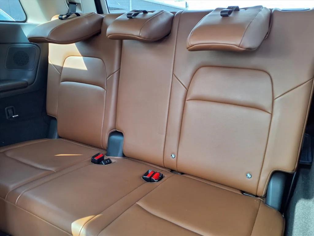 used 2022 Nissan Pathfinder car, priced at $25,900