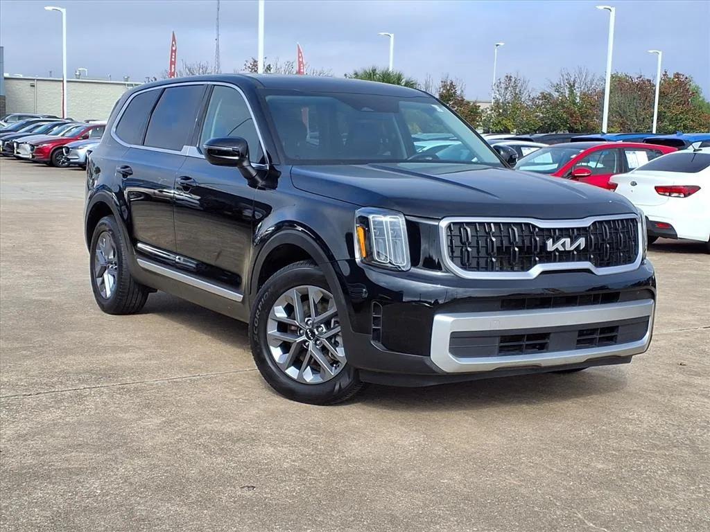 used 2023 Kia Telluride car, priced at $29,800