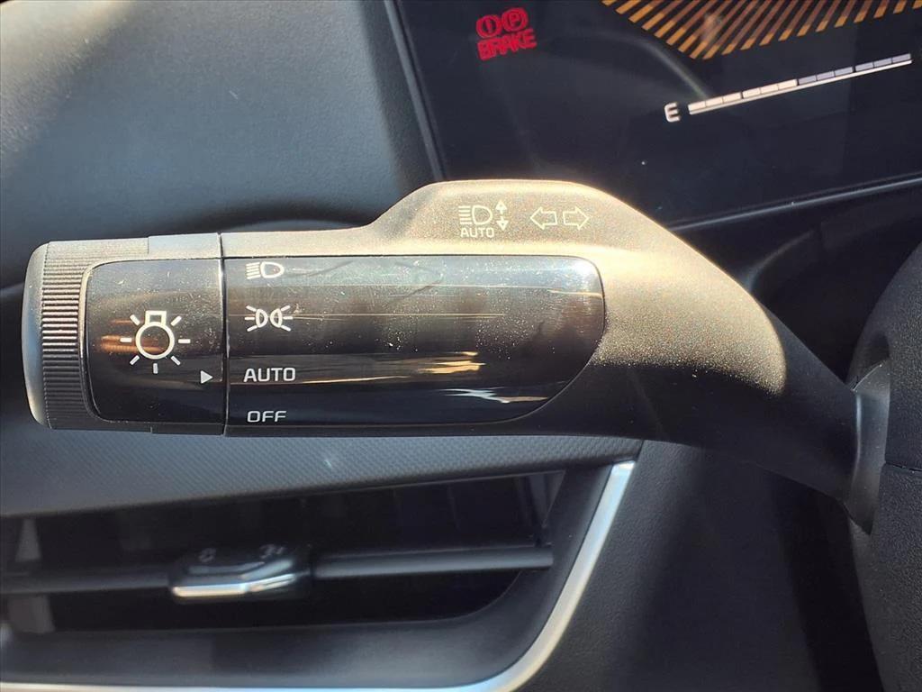 used 2025 Kia K4 car, priced at $23,400