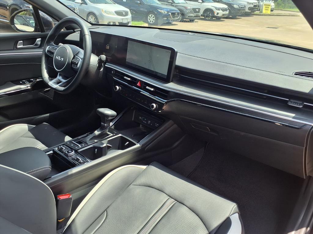 used 2025 Kia K5 car, priced at $27,900