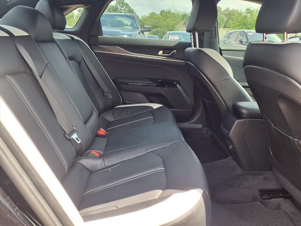 used 2025 Kia K5 car, priced at $27,900