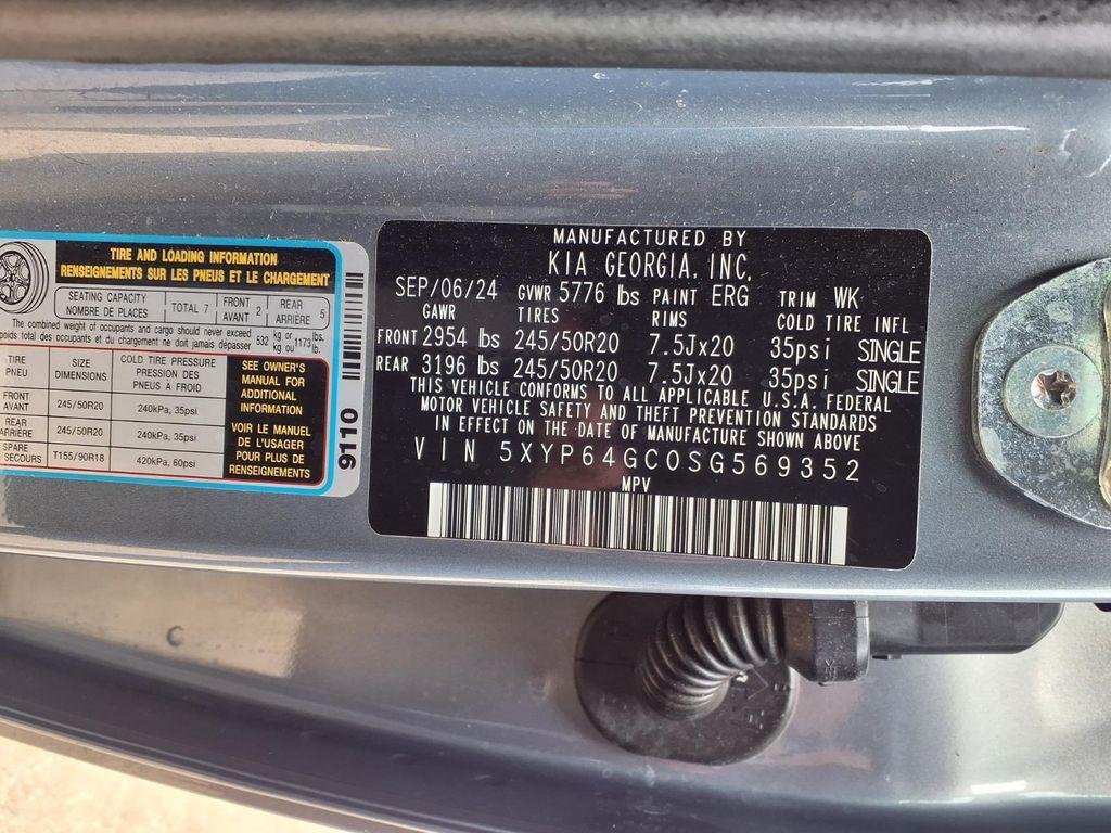 used 2025 Kia Telluride car, priced at $35,300