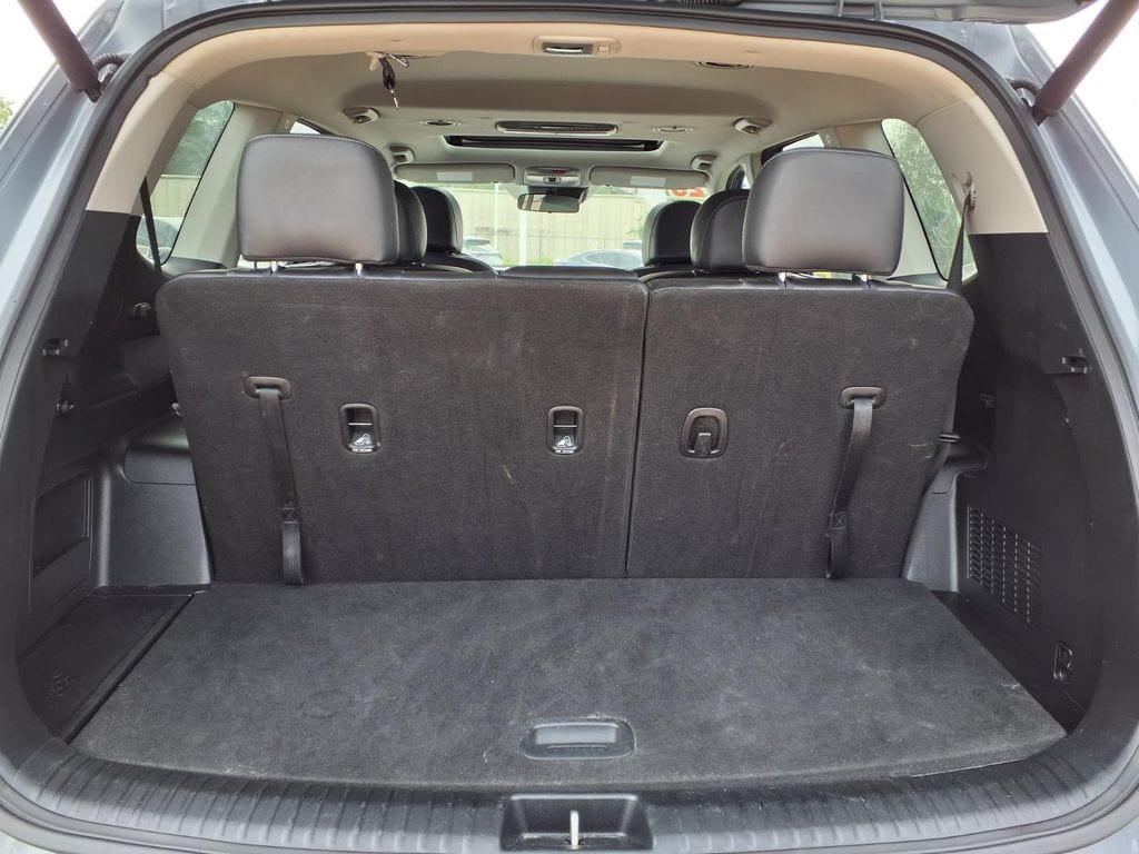 used 2025 Kia Telluride car, priced at $35,300