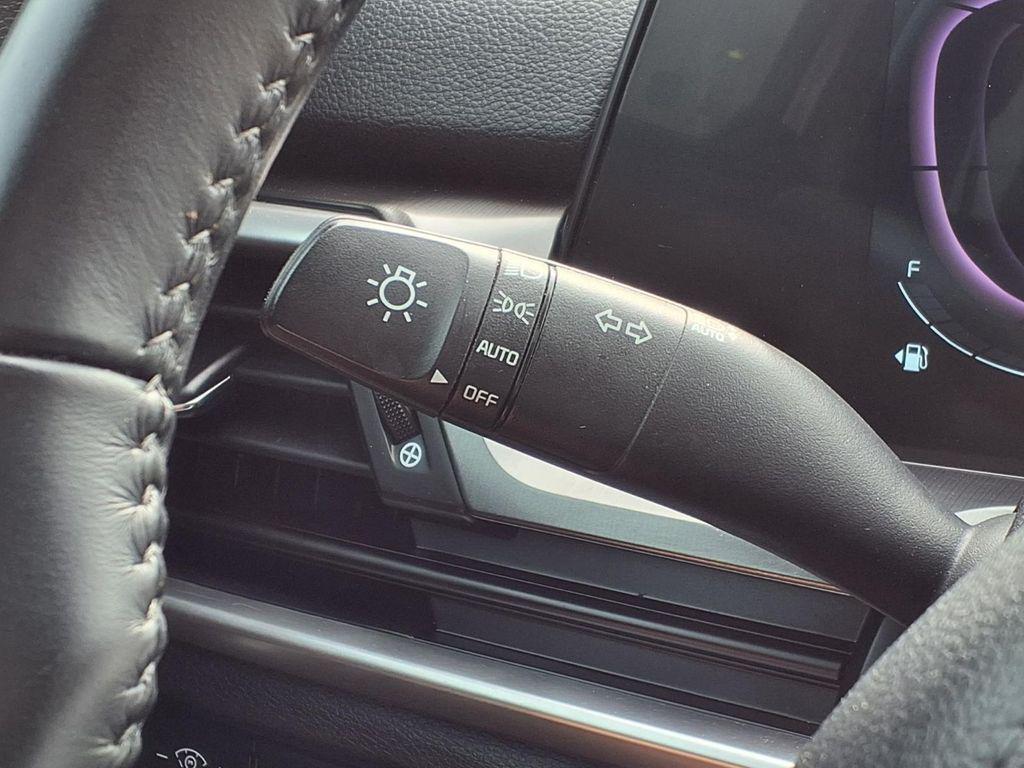 used 2025 Kia Telluride car, priced at $35,300