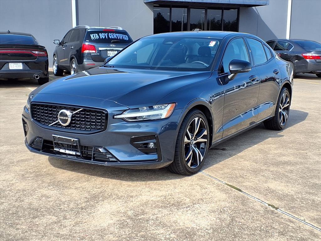 used 2024 Volvo S60 car, priced at $26,900