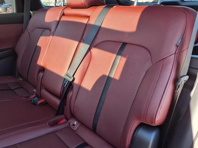 new 2026 Mazda CX-70 car, priced at $51,185