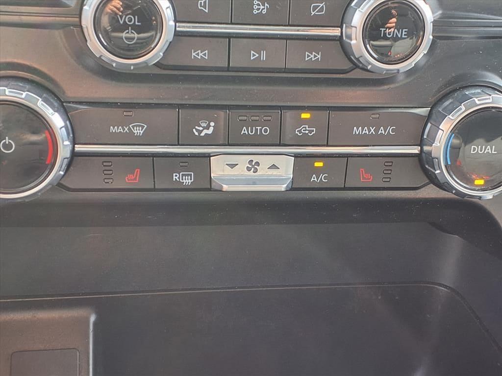 used 2023 Ford F-150 car, priced at $32,900