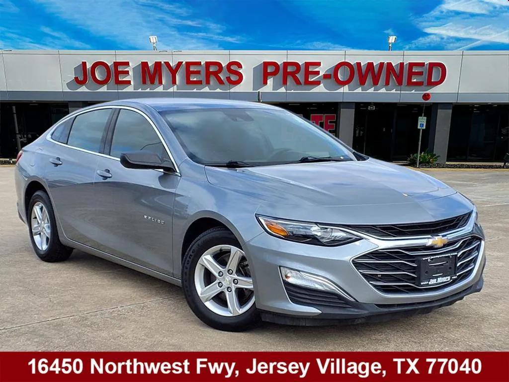 used 2023 Chevrolet Malibu car, priced at $17,900