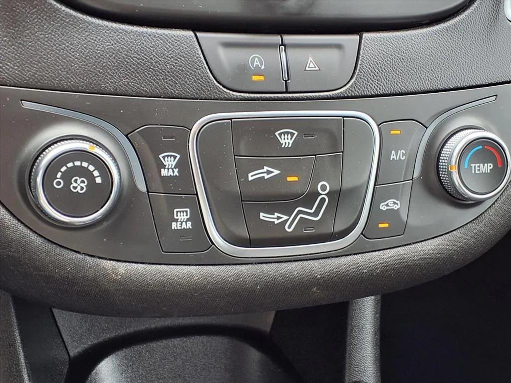 used 2023 Chevrolet Malibu car, priced at $17,900