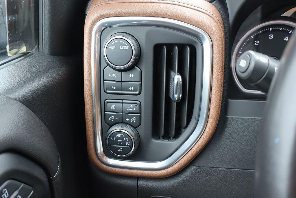 used 2022 Chevrolet Silverado 1500 Limited car, priced at $39,900