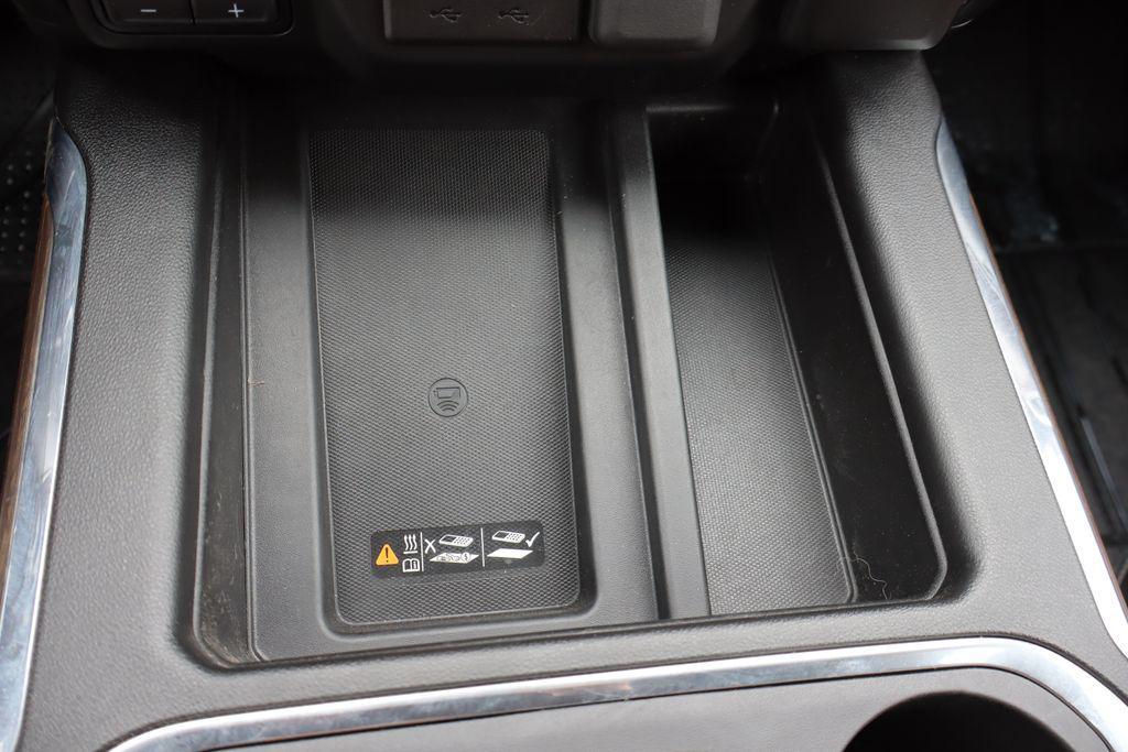 used 2022 Chevrolet Silverado 1500 Limited car, priced at $39,900