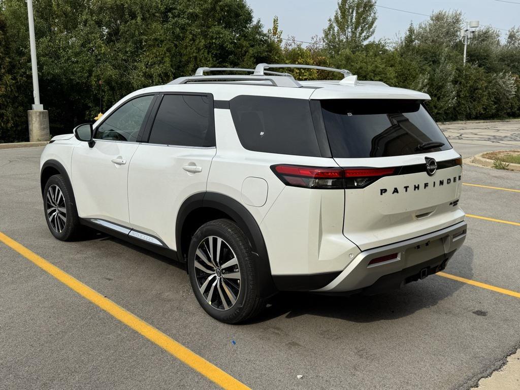 new 2025 Nissan Pathfinder car, priced at $47,795
