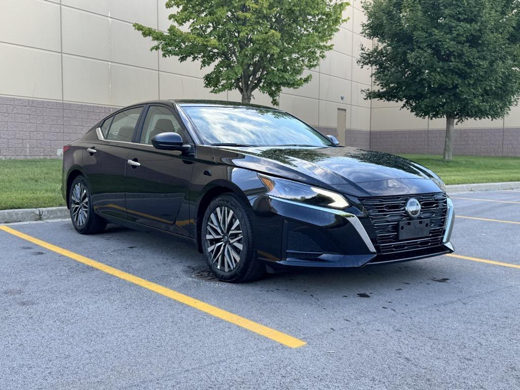 new 2025 Nissan Altima car, priced at $27,875